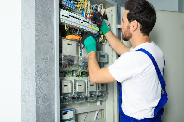Best Ceiling Fan Installation Electrician  in Middletown, CA
